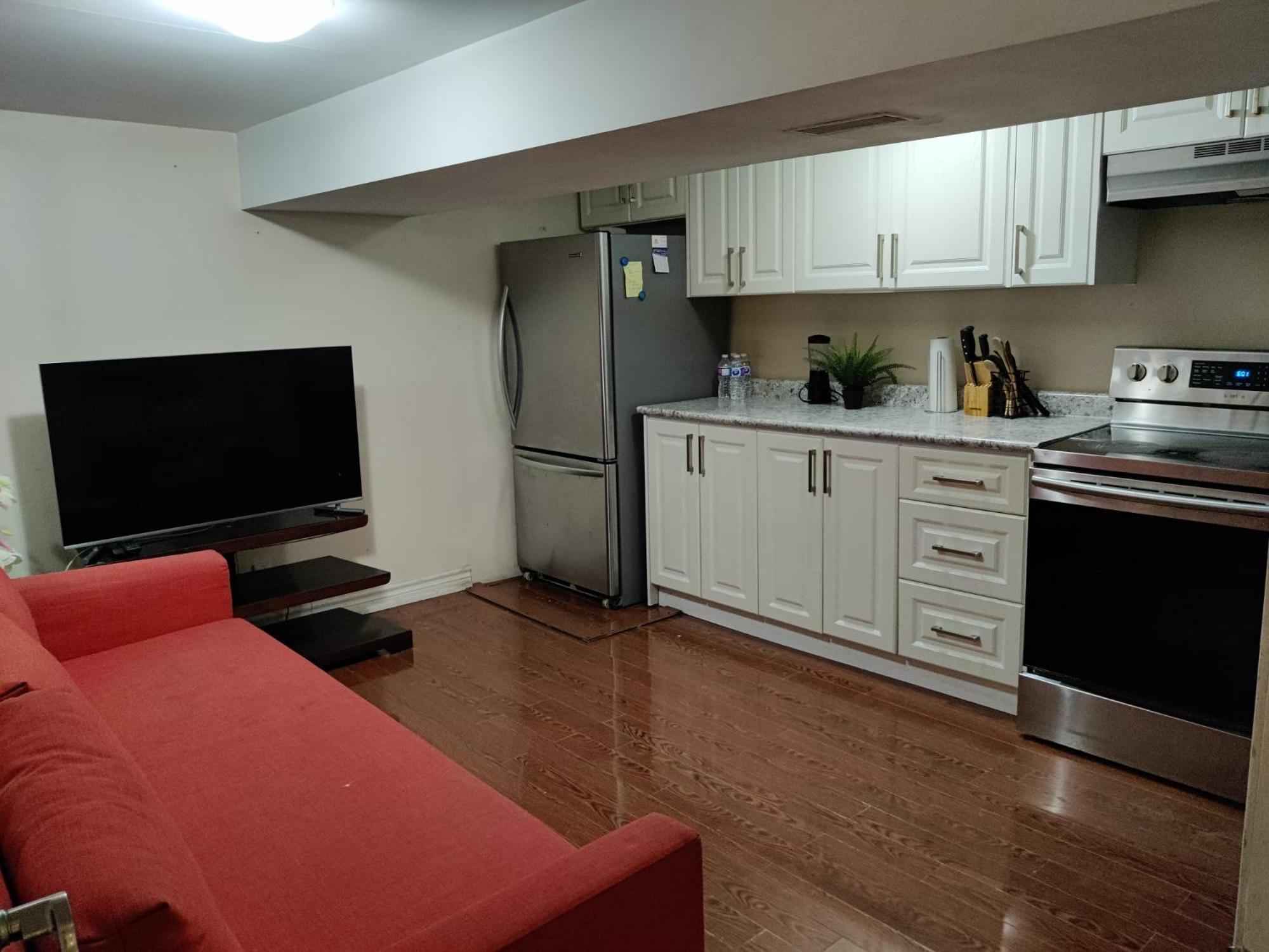 Spacious Mbr Near Kennedy Subway & Go Toronto Eksteriør bilde