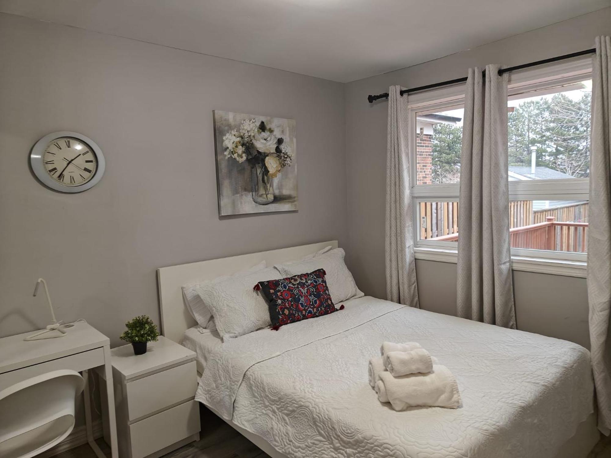 Spacious Mbr Near Kennedy Subway & Go Toronto Eksteriør bilde