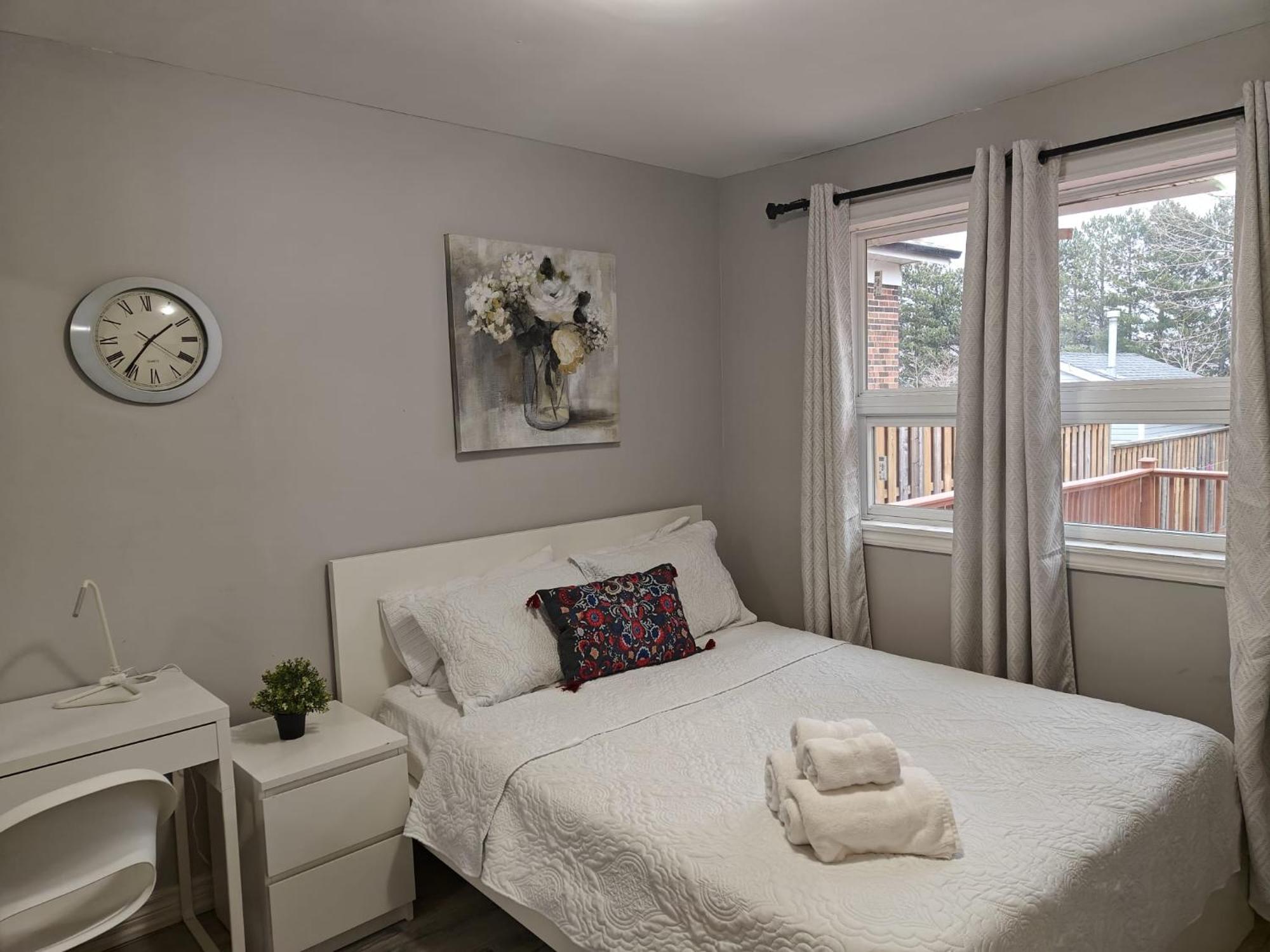 Spacious Mbr Near Kennedy Subway & Go Toronto Eksteriør bilde