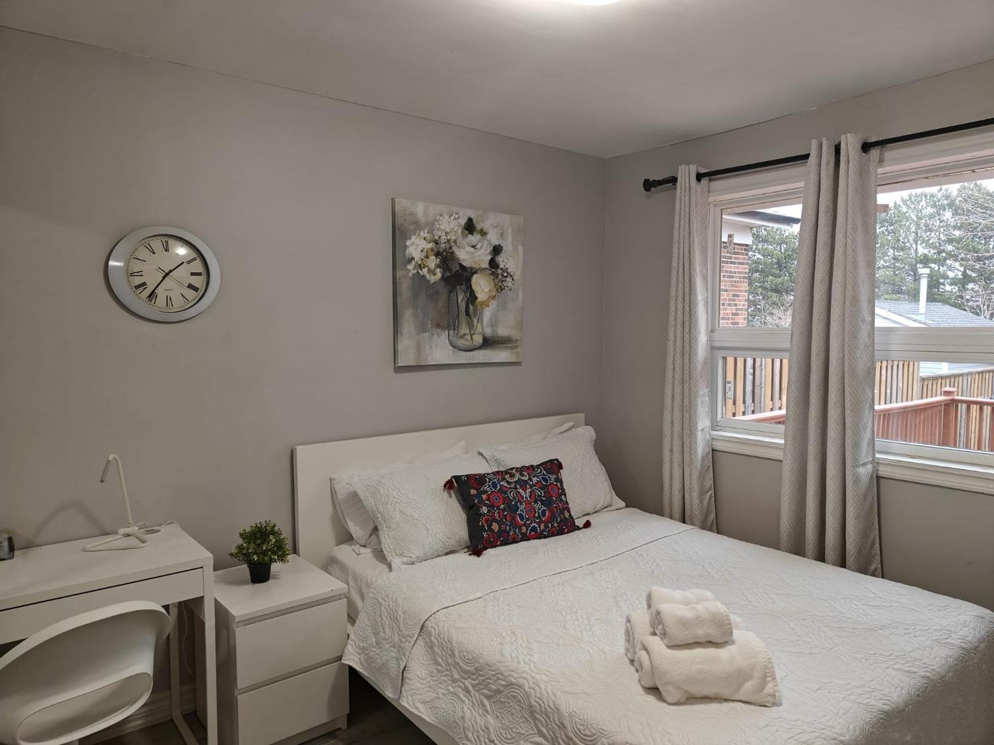 Spacious Mbr Near Kennedy Subway & Go Toronto Eksteriør bilde