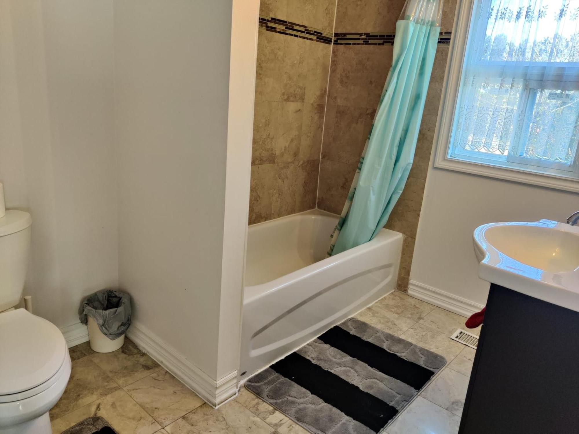 Spacious Mbr Near Kennedy Subway & Go Toronto Eksteriør bilde