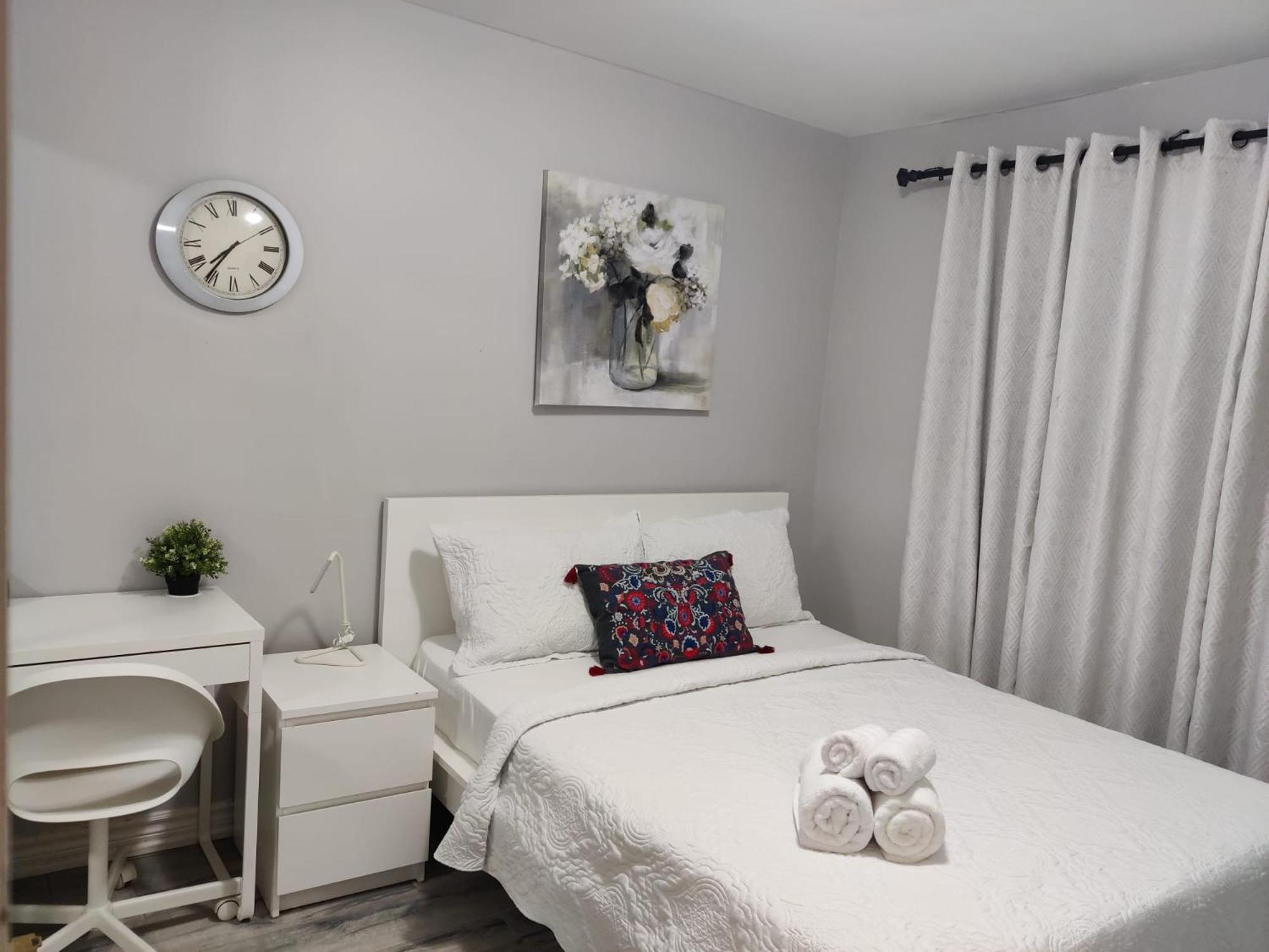 Spacious Mbr Near Kennedy Subway & Go Toronto Eksteriør bilde