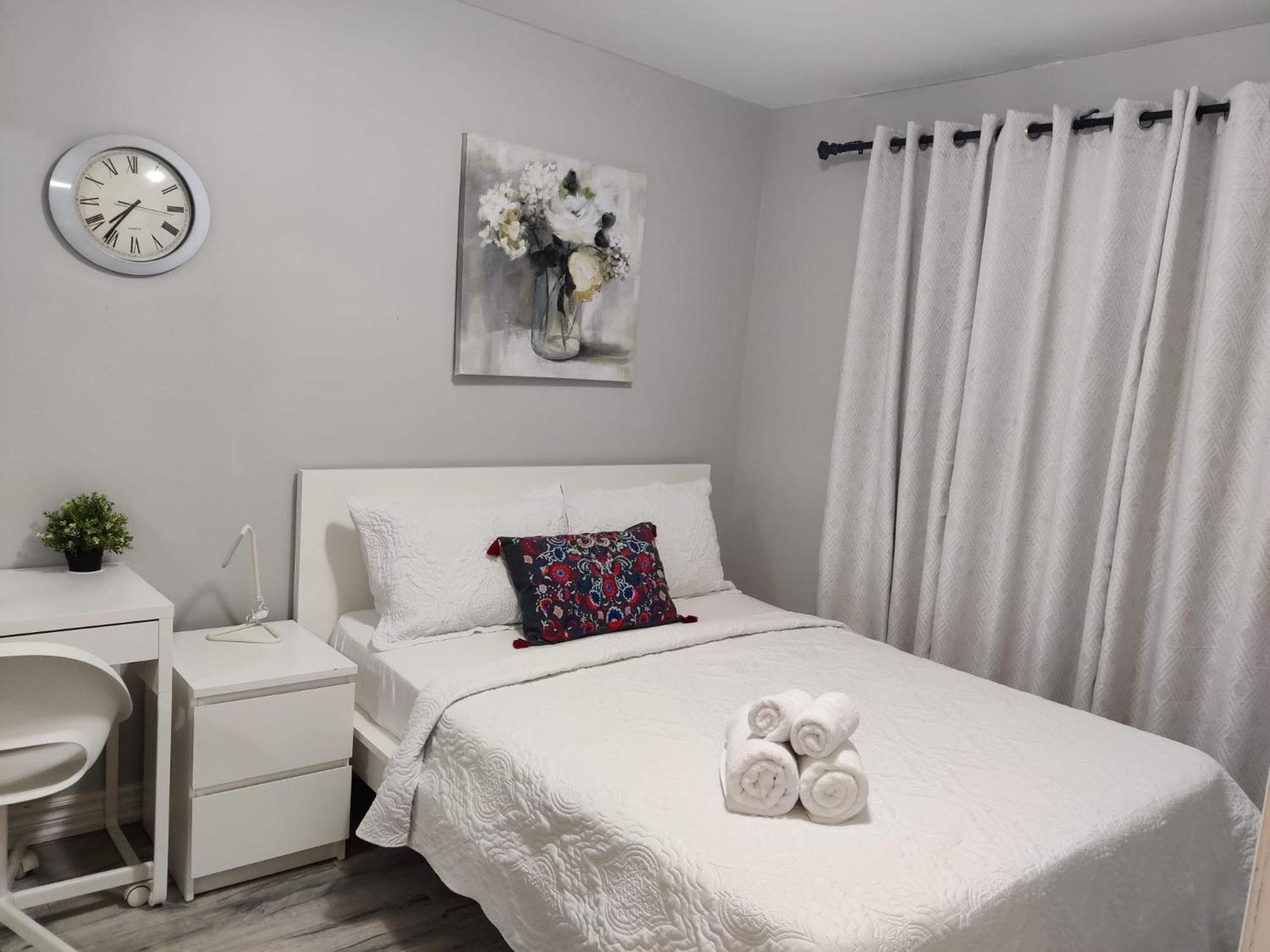 Spacious Mbr Near Kennedy Subway & Go Toronto Eksteriør bilde
